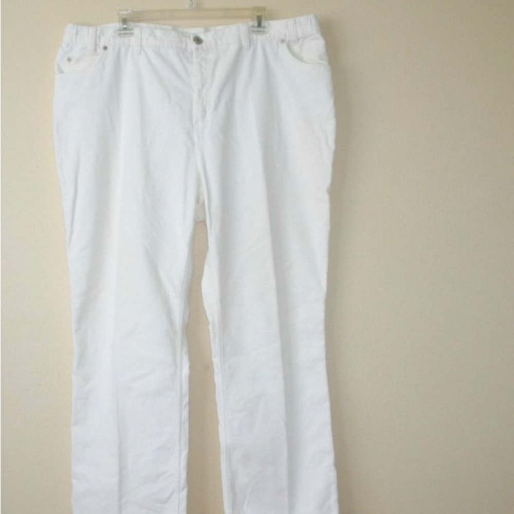 Land’s End Women’s white corduroy pants Size 20W